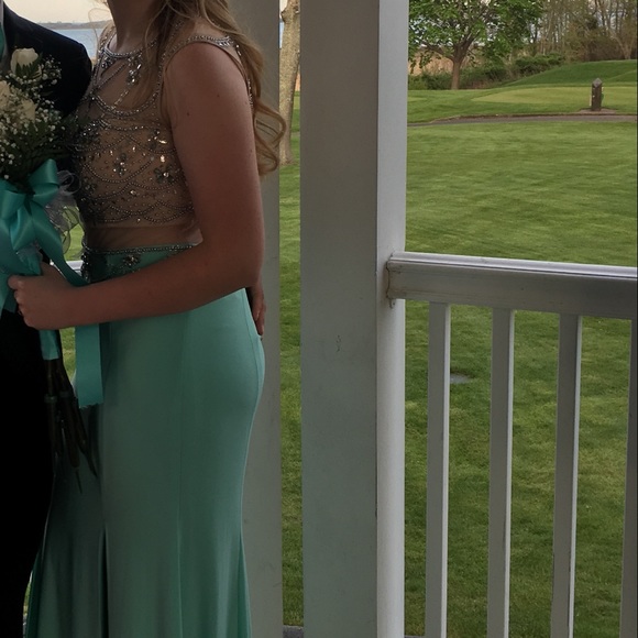 DECODE 1.8 PROM DRESS - Picture 2 of 5